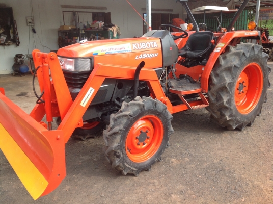 ปัญญาแทรคเตอร์มาแล้ว...จัดมาให้คับ คูโบต้า L4508 DI พร้อมใบมีด เดิมๆคับ พร้อมเล่มทะเบียน
