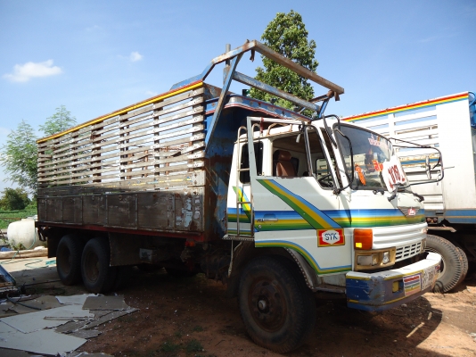 ขาย HINO F.17 รถบ้านไม่เคยติดดั้ม สวยๆ ขาย HINO F.17 รถบ้านไม่เคยติดดั้ม สวยๆ