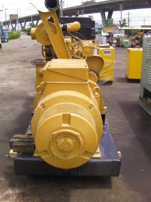 เครื่องปั่นไฟ250KVA ระบบไฟ220/360V.3เฟล4สาย50/60Hzยี่ห้อDorman 6QTCAสภาพใหม่ราคา 420,00บาท ติดต่อที่ 081-874-4840