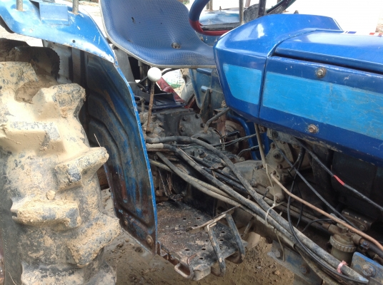 ปัญญาแทรคเตอร์มาแล้ว...จัดมาให้ครับ อีเซกิ TS 3510 ใบมีดและผาน 6