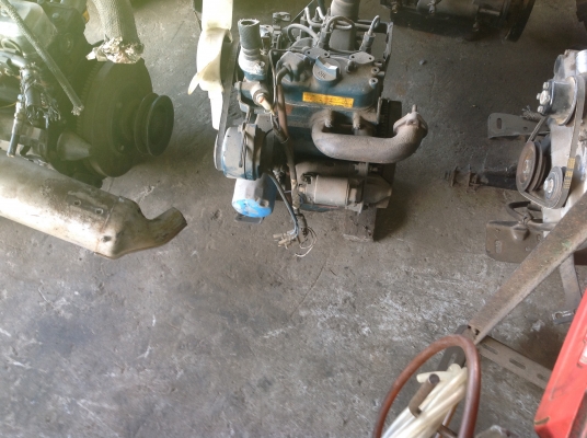 ขายเครื่องเก่าญี่ปุ่น 2 สูบ ยี่ห้อ คูโบต้า รุ่น Z482 ขนาด 12 แรงม้า สภาพสวยมากๆ