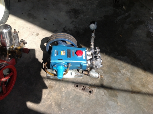 ขายปั้มอัดฉีด แรงดันสูงตัวใหญ่เก่าญี่ปุ่นสภาพสวยมากๆ