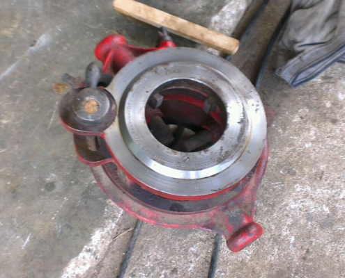 Sell> ตัวต๊าปเกลียวมือ REX 4" นิ้ว 117R ใช้นอกสถานที่ครับ ต๊าปโดยไม่ต้องใช้มอเตอร์ครับ ยังไม่เคยผ่านการใช้งานครับ