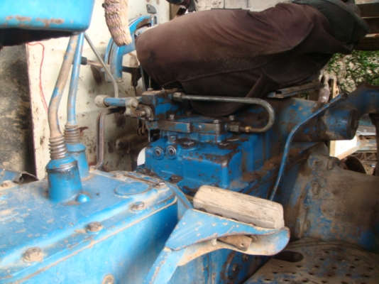 ขายรถไถฟอร์ด 6610