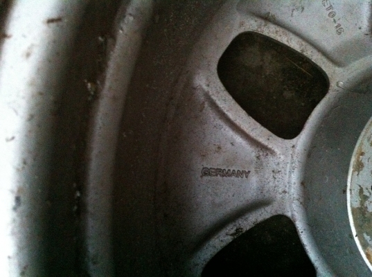 ขายล้อเเม็กซ์ เบน ขอบ 17 มี 2 ชุด ขายล้อเเม็กซ์ เบน ขอบ 17 มี 2 ชุด