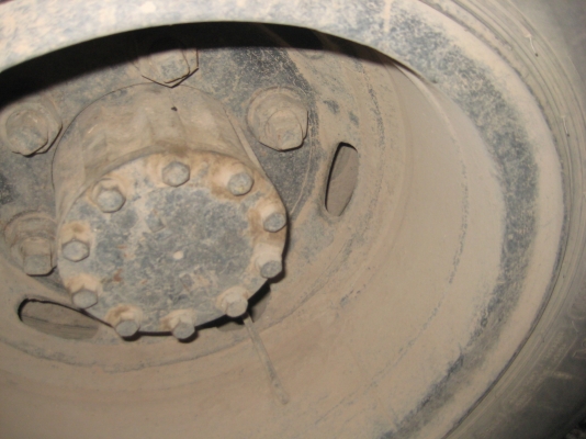 -ขายเป็นคู๋หกล้อNPR115+หนุ่มทางหลวง -ขายเป็นคู๋หกล้อNPR115+หนุ่มทางหลวง