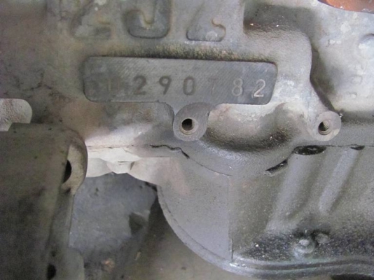 ขายเครื่องพร้อมเกียร์ 2J-ge ฝาดำ แคร๊งหลังหายากจริงๆไม่แพง ขายเครื่องพร้อมเกียร์ 2J-ge ฝาดำ แคร๊งหลังหายากจริงๆไม่แพง