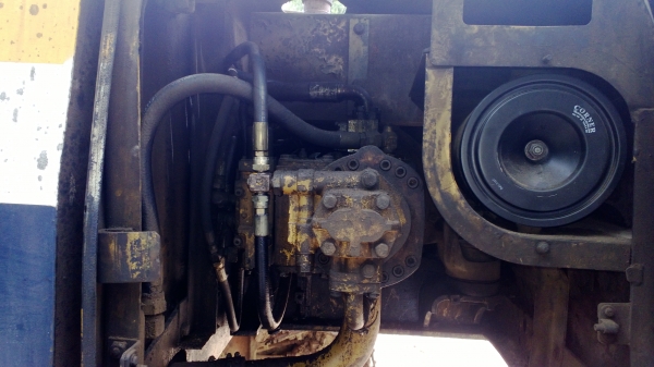 PC200-5 ไฟฟ้าครบ มีเล่มทะเบียน คอนโทนยาว รถทำงานอยู่...