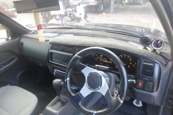 ขาย MITSUBISHI STRADA