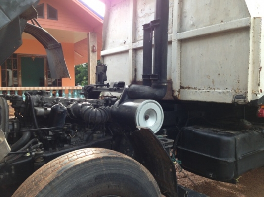 ขาย มิตซู 6 ล้อดั๊มใหญ่ 195 แรงม้า / ยาง 900-20 / กระบะดั๊มยาว 3.7 เมตร