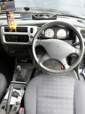 MITSU STRADA CAB4 2.8 GLX 2004