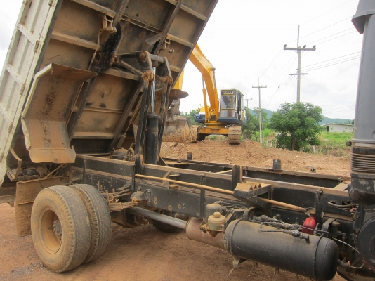 HINO 6ล้อดัมพ์ สิงห์ไฮเทค 195 แรงม้า