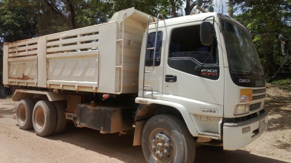 (มี2คัน)10ล้อดั้ม270แรง แม็คโหลด ปี*50 กำลังวิ่งงานอยู่.ไมล์170000กม....