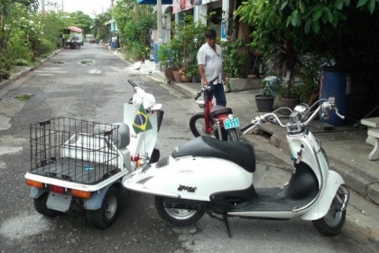 ขาย Honda Joker ประกอปใหม่ เครื่องดี สตาร์ทติดง่ายครับผม  รถพร้อมใช้ เครื่อง 50cc. มีสตาร์ทมือ ระบบไฟติดครบ ขี่เล่นได้เลยครับ