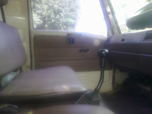 ขายรถหกล้อฮีโน่117แรงเครื่องwo4Dแห้งฟิตจัดแรงดีประหยัดน้ำมันแท้ห้างเดิมๆแอร์หนาวรถสวยจัดๆทุกภาษีเต็ม