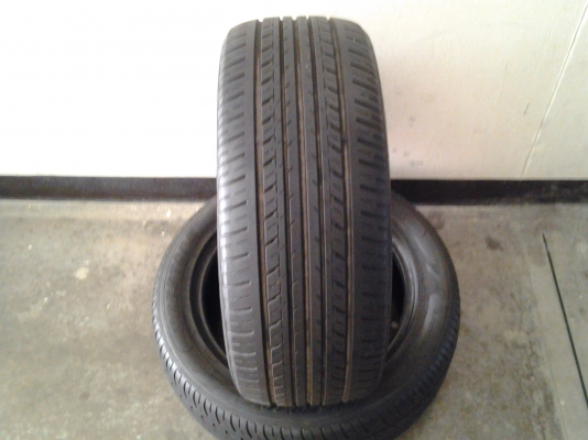 ขายยาง DEESTONE 205/55/16  ปี 11  1คู่ สภาพดี