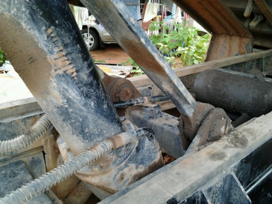 ขายด่วน กระบะดั๊มพ์เหล็ก 12 ตันของสามมิตรลอนเฉียงสภาพสวย พร้อมชุดอุปกรณ์อะไหล่ครบทุกชิ้น ราคาต่อรองได้นะครับ ขายด่วน กระบะดั๊มพ์เหล็ก 12 ตันของสามมิตรลอนเฉียงสภาพสวย พร้อมชุดอุปกรณ์อะไหล่ครบทุกชิ้น ราคาต่อรองได้นะครับ