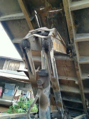 ขายด่วน กระบะดั๊มพ์เหล็ก 12 ตันของสามมิตรลอนเฉียงสภาพสวย พร้อมชุดอุปกรณ์อะไหล่ครบทุกชิ้น ราคาต่อรองได้นะครับ ขายด่วน กระบะดั๊มพ์เหล็ก 12 ตันของสามมิตรลอนเฉียงสภาพสวย พร้อมชุดอุปกรณ์อะไหล่ครบทุกชิ้น ราคาต่อรองได้นะครับ