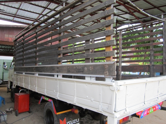 ปรับราคาขายใหม่ลดกระหน่ำทั้ง2คันเลยครับอีซูซุNPRเครื่อง100HP