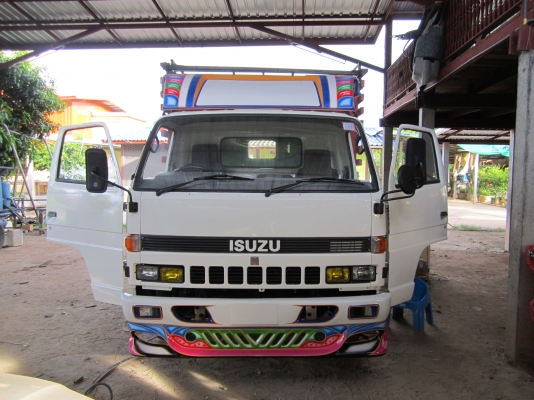 ปรับราคาขายใหม่ลดกระหน่ำทั้ง2คันเลยครับอีซูซุNPRเครื่อง100HP