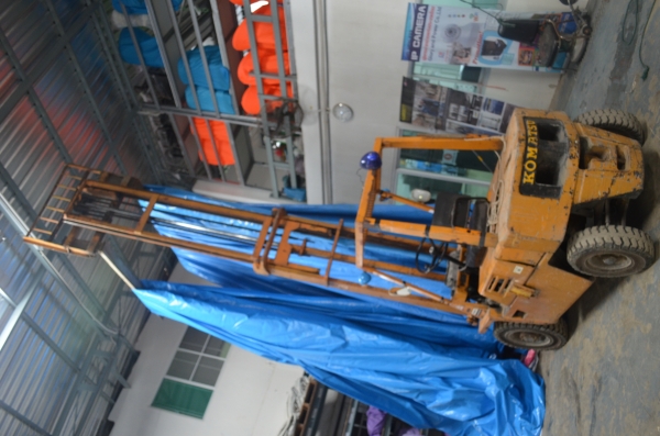 มาอีกแล้ว รถโฟล์คลิฟท์  ราคาถูกมาก