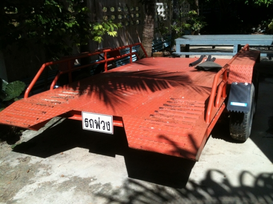 ขาย. เทลเลอร์พ่วงท้ายบรรทุกแมคโคร