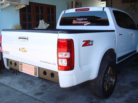 รับสังทำ แผ่นปิดท้ายเชฟโรเลต โคโลราโด 2.8 รับสังทำ แผ่นปิดท้ายเชฟโรเลต โคโลราโด 2.8