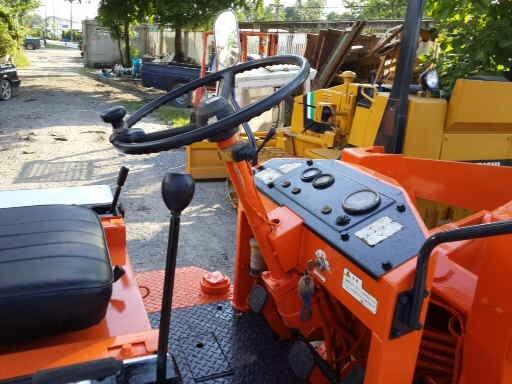 ขาย รถตัก HITACHI รุ่น LX20 มือสองญี่ปุ่น ขาย รถตัก HITACHI รุ่น LX20 มือสองญี่ปุ่น