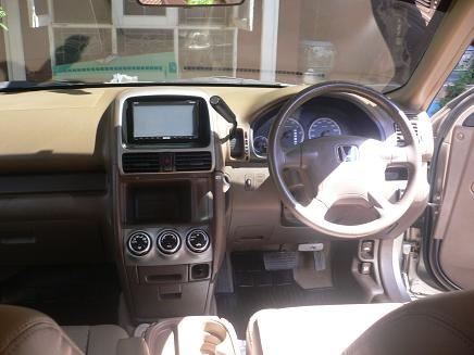 ขายรถ HONDA CRV 2.0 E i-VTEC ABS+AIRBAG ปี 2004 เกียร์ออโต้ ติดแก๊ส LPG หัวฉีด