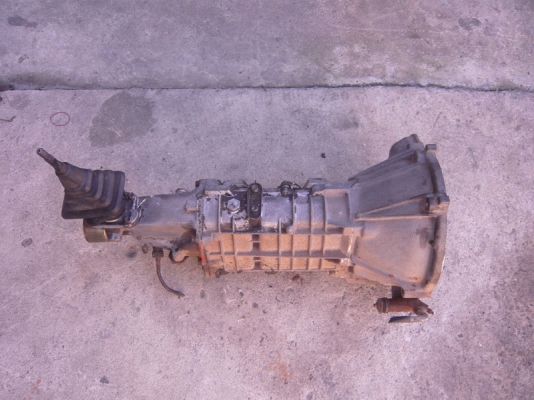 ขายเกียร์ธรรมดา 5 สปีดใส่เครื่อง 4AG 3550 บาท