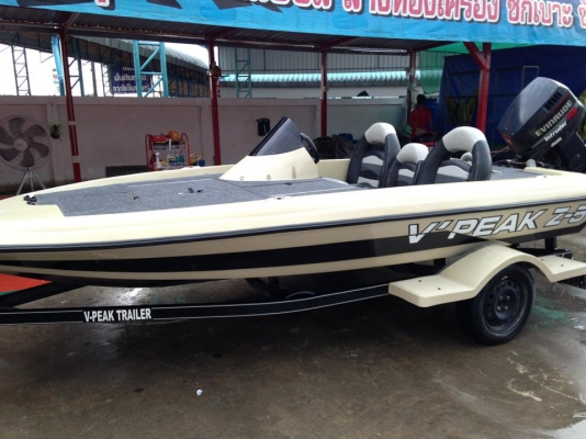 ขายเรือแบส V-peak Z5 เครื่อง 115hp