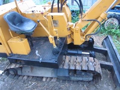 ขาย- รถขุด แบคโฮ สภาพดี พร้อมใช้ทุกระบบ มือสองเก่าญี่ปุ่นแท้ YANMAR TT1200 เครื่องดีเซล 2 สูบ ขาย- รถขุด แบคโฮ สภาพดี พร้อมใช้ทุกระบบ มือสองเก่าญี่ปุ่นแท้ YANMAR TT1200 เครื่องดีเซล 2 สูบ