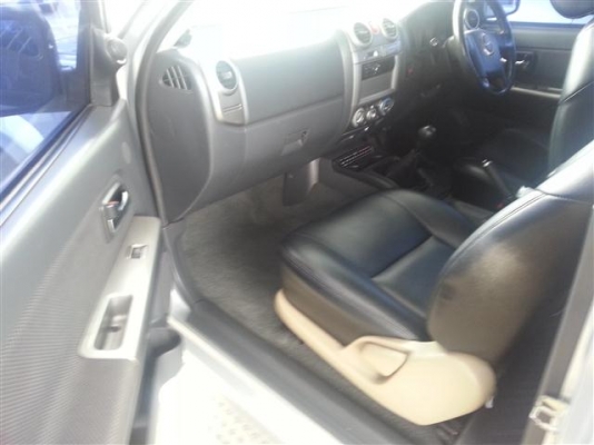 HILENDER ปี08 เครื่อง2500คอมมอนเรล ไฟฟ้า พาวเวอร์ แม็ก เครื่องเสียง รถสวยมากๆฟ