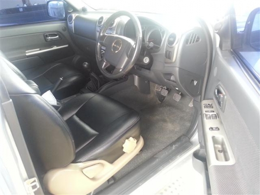 HILENDER ปี08 เครื่อง2500คอมมอนเรล ไฟฟ้า พาวเวอร์ แม็ก เครื่องเสียง รถสวยมากๆฟ