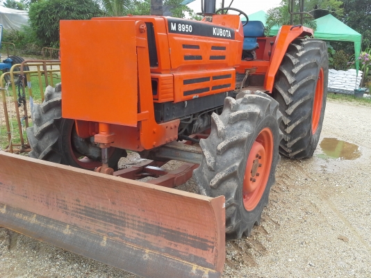 ขายไปภูเก็ต  ด่วนรถคูโบต้า M8950  แรงจัด  105Hp.  ขายแล้วครับไปภูเก็ต  k  นันตชัย    ลงไปเกาะยาว