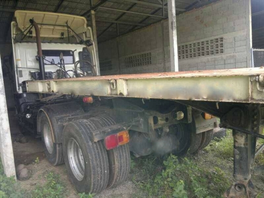 ขาย หาง พี้นเรียบ 3 เพลา แท้ ปี 51    สนใจติดต่อ 081 - 6079515