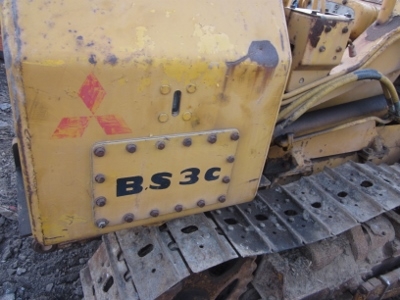 รถแทรกเตอร์ MITSUBISHI: BS3 ใชังานได้ 2 ระบบ ดันได้ ตักได้ เครื่องดีเซล 4 สูบ มือสองจากญี่ปุ่นแท้ พร้อมใช้งานทันที รถแทรกเตอร์ MITSUBISHI: BS3 ใชังานได้ 2 ระบบ ดันได้ ตักได้ เครื่องดีเซล 4 สูบ มือสองจากญี่ปุ่นแท้ พร้อมใช้งานทันที