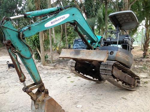 ขายรถขุดเล็ก KOBELKO SK30 SR  สภาพพร้อมใช้ราคาเบาๆ