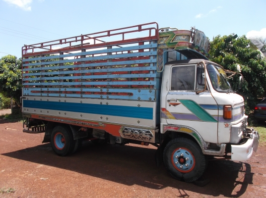 ขาย!! HINO KM310 รถล่อง กระบะมิเนียม คอกไม้มะค่า ขาย!! HINO KM310 รถล่อง กระบะมิเนียม คอกไม้มะค่า