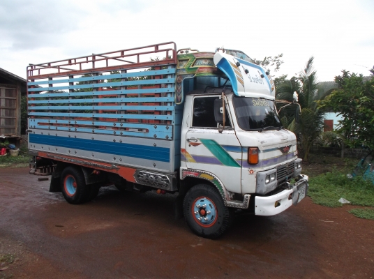 ขาย!! HINO KM310 รถล่อง กระบะมิเนียม คอกไม้มะค่า ขาย!! HINO KM310 รถล่อง กระบะมิเนียม คอกไม้มะค่า