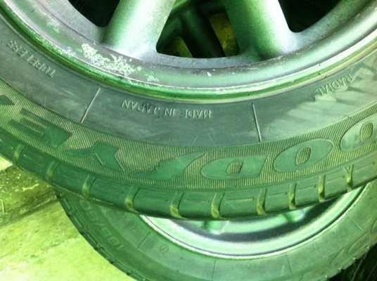 กล้วย Black Racing (made in japan) พร้อมยาง