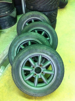 กล้วย Black Racing (made in japan) พร้อมยาง