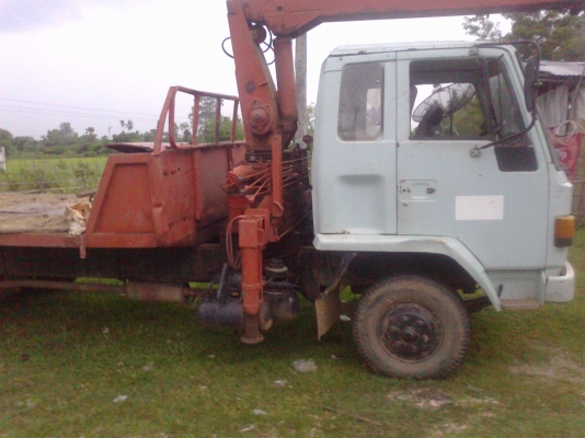 ขายรถ10ล้อล็อคกี้ติดเครน4ตันพร้อมใช้งาน