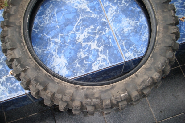 ขาย ยางวิบาก 80-100 /14 ใช้งานเดียวดอกเต็มราคาพร้อมส่ง