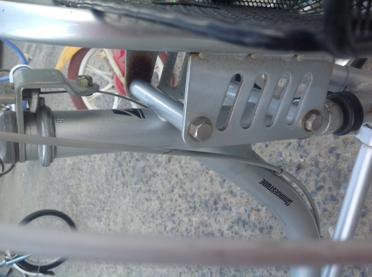 ขายจักรยานสามล้อหน้าของบริสโตนสีเดิม