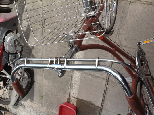 ถูกฝุดๆจักรยานแม่บ้านโบราณเบรกเหล็กตะกล้าสแตนเลสล้อก้อสแตนเลสสวยๆคับ