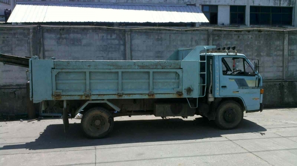 ขาย NKR ดั๊ม ยาง 725 ราคา 500,000 บาท เจ้าของขายเอง ราคาต่อรองได้