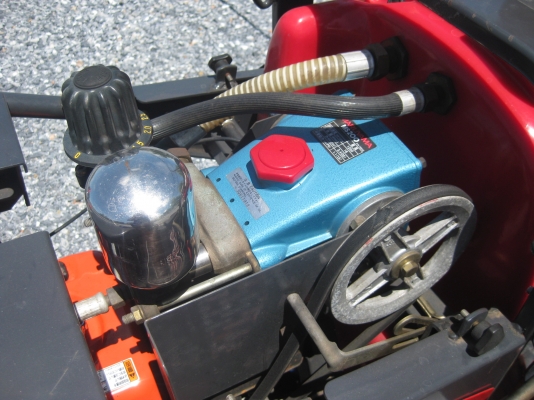 รถพ่นสารเคมี