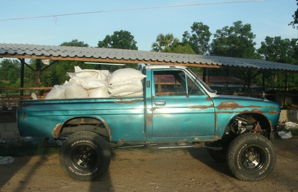 ขาย  Toyota RN10  4X4