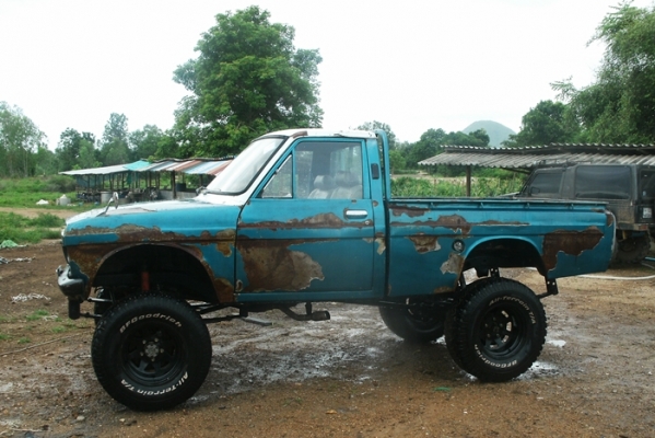 ขาย  Toyota RN10  4X4